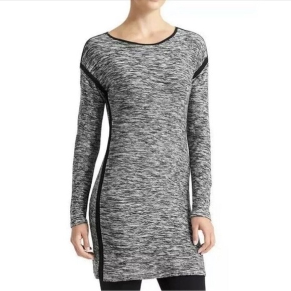 🩷ATHLETA RETREAT LONG SLEEVE GRAY BLACK HEATHER BODY CON MIDI DRESS SIZE SMALL - Picture 2 of 9